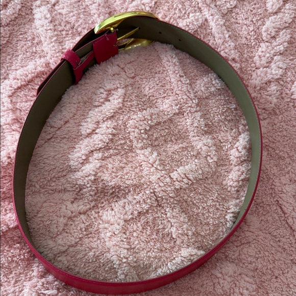 Liz Claiborne Fuchsia Belt with Gold-Tone Buckle - Picture 7 of 9